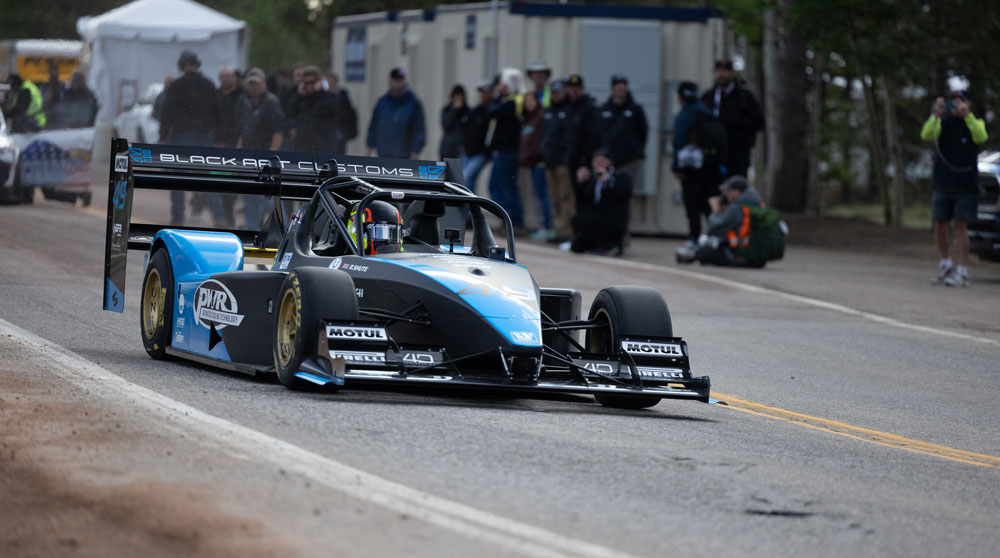 Pikes Peak Int'l Hill Climb starting line
