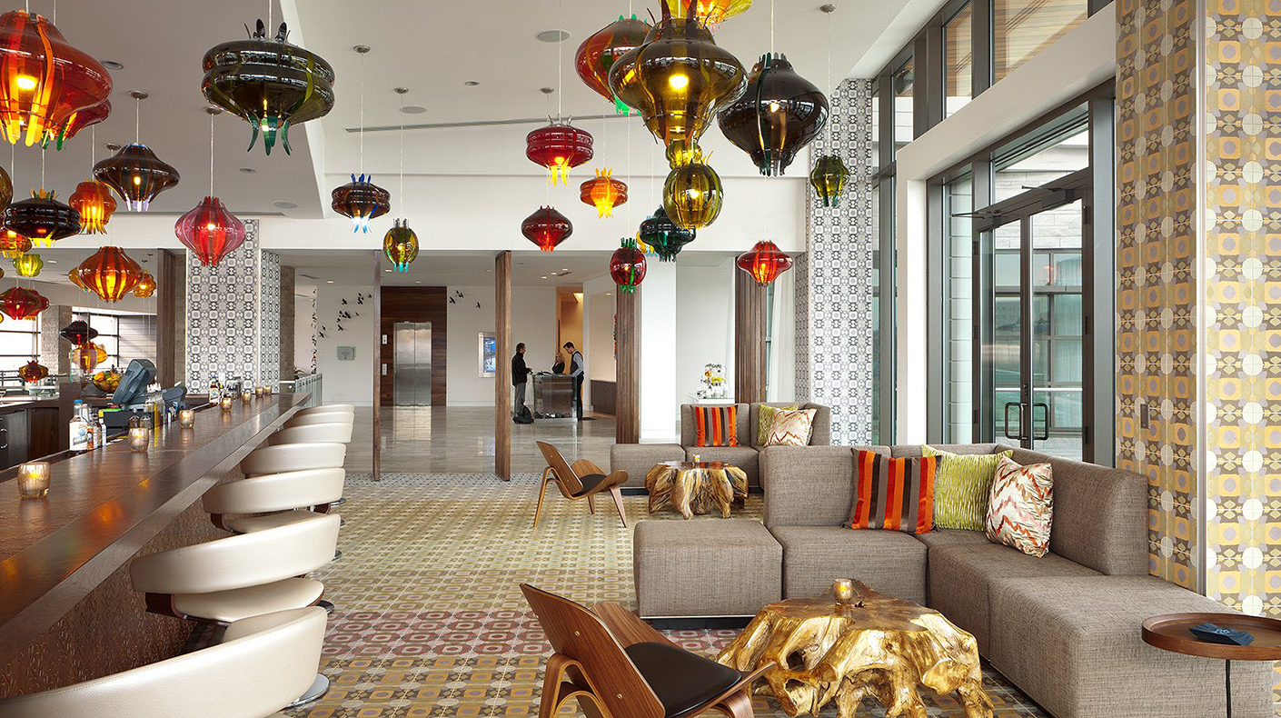Alexander Hotel