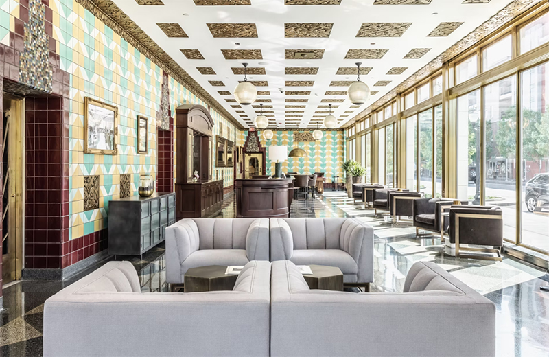 Bottleworks Hotel 