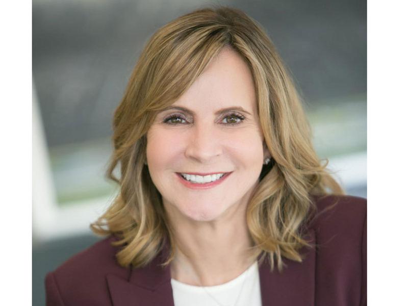 Jill Gregory headshot