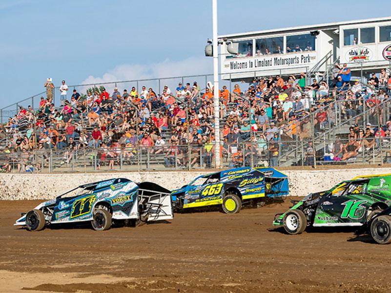 Packed grandstands at dirt track