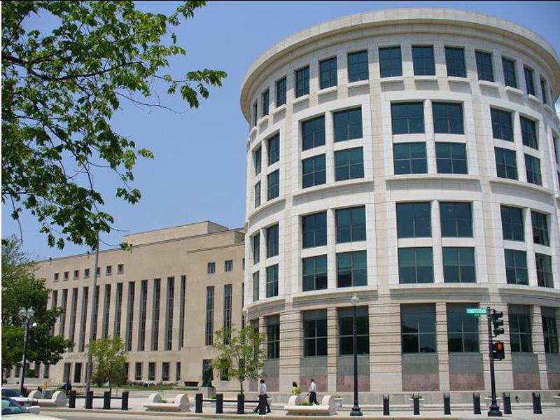 US Court of Appeals logo and court house facade