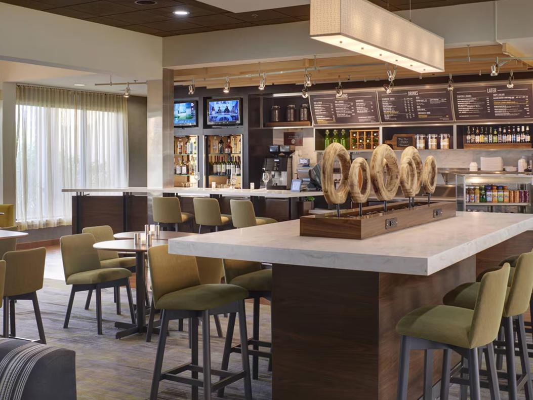 Courtyard Marriott Airport