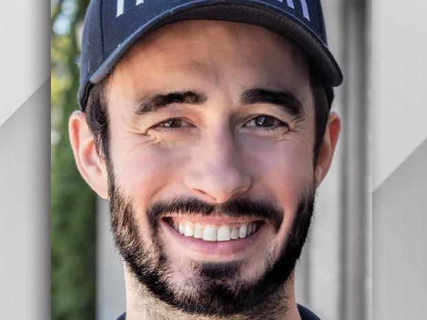 TR Cummins headshot