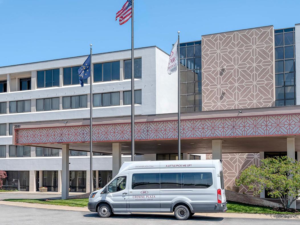 Crowne Plaza Indianapolis Airport